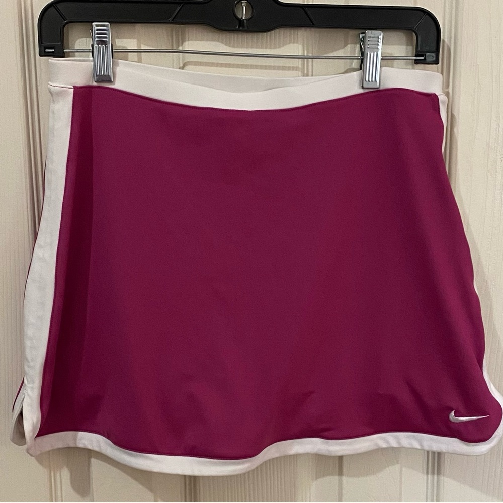 Nike dry fit athletic skirt, YXL (18), raspberry pink/white, attached shorts